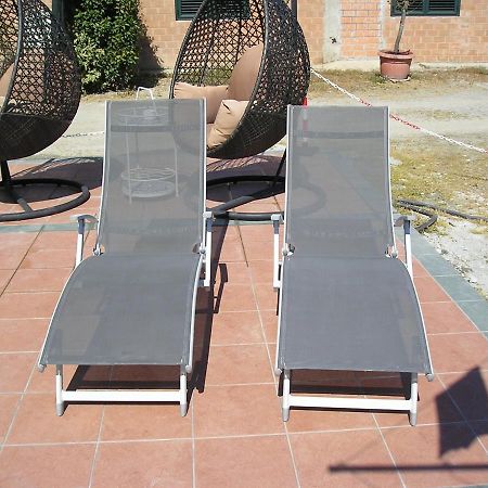 Intero Appartamento Con Giardino E Colazione Dario Parma Exterior foto