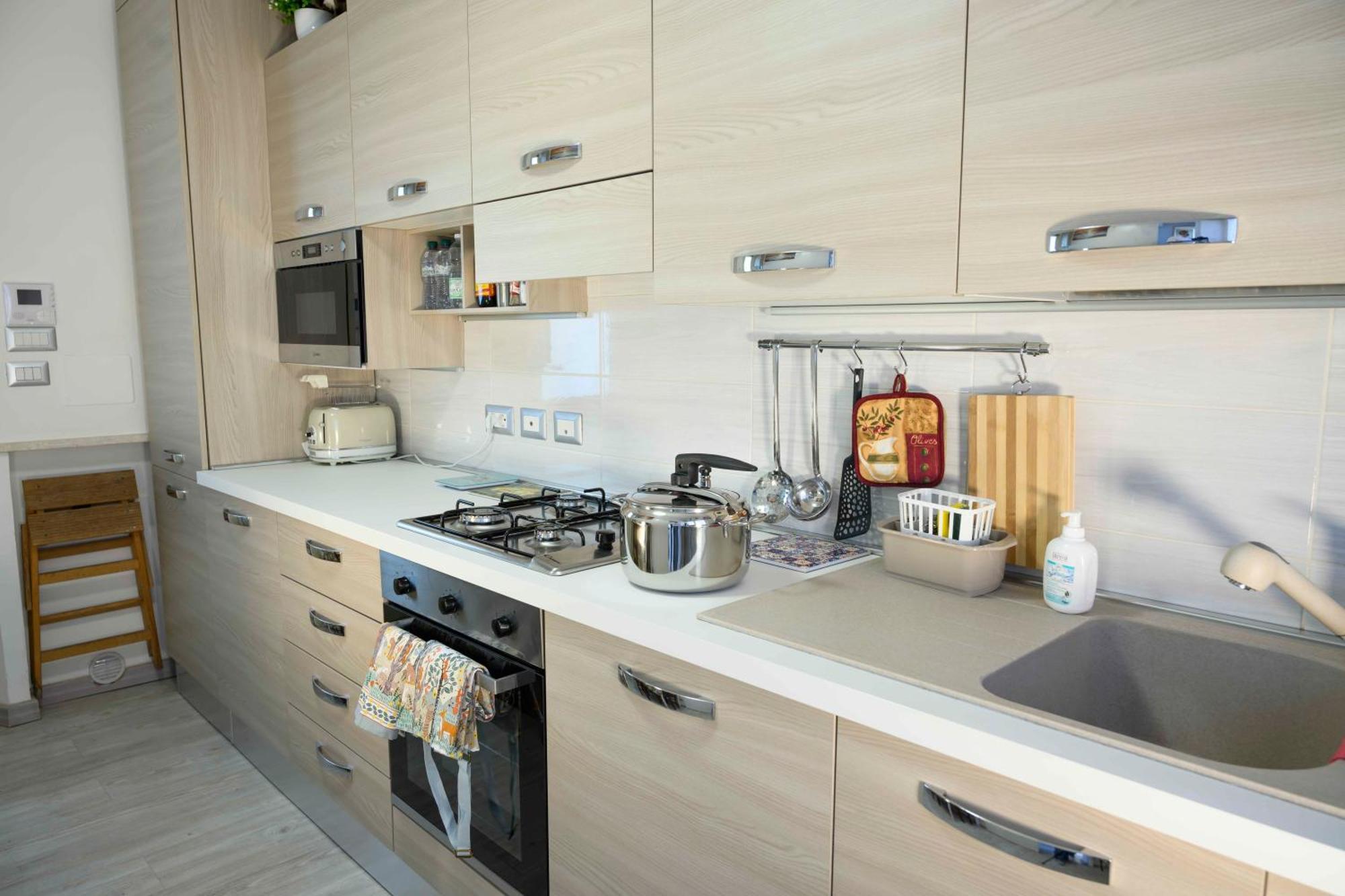 Intero Appartamento Con Giardino E Colazione Dario Parma Exterior foto